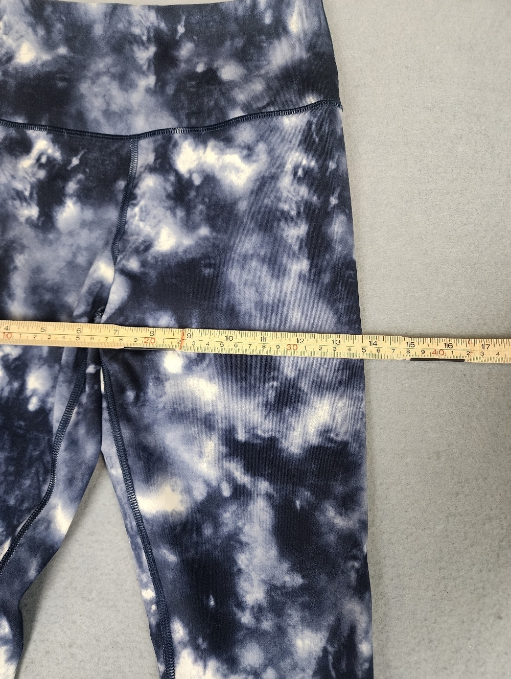 Banana Republic High Rise Legging 7/8 Length Navy/White Tie Dye XS - Picture 7 of 10